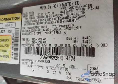 2017 Ford Fusion Titanium z USA, uszkodzony, nr VIN 3FA6P0K92HR114424